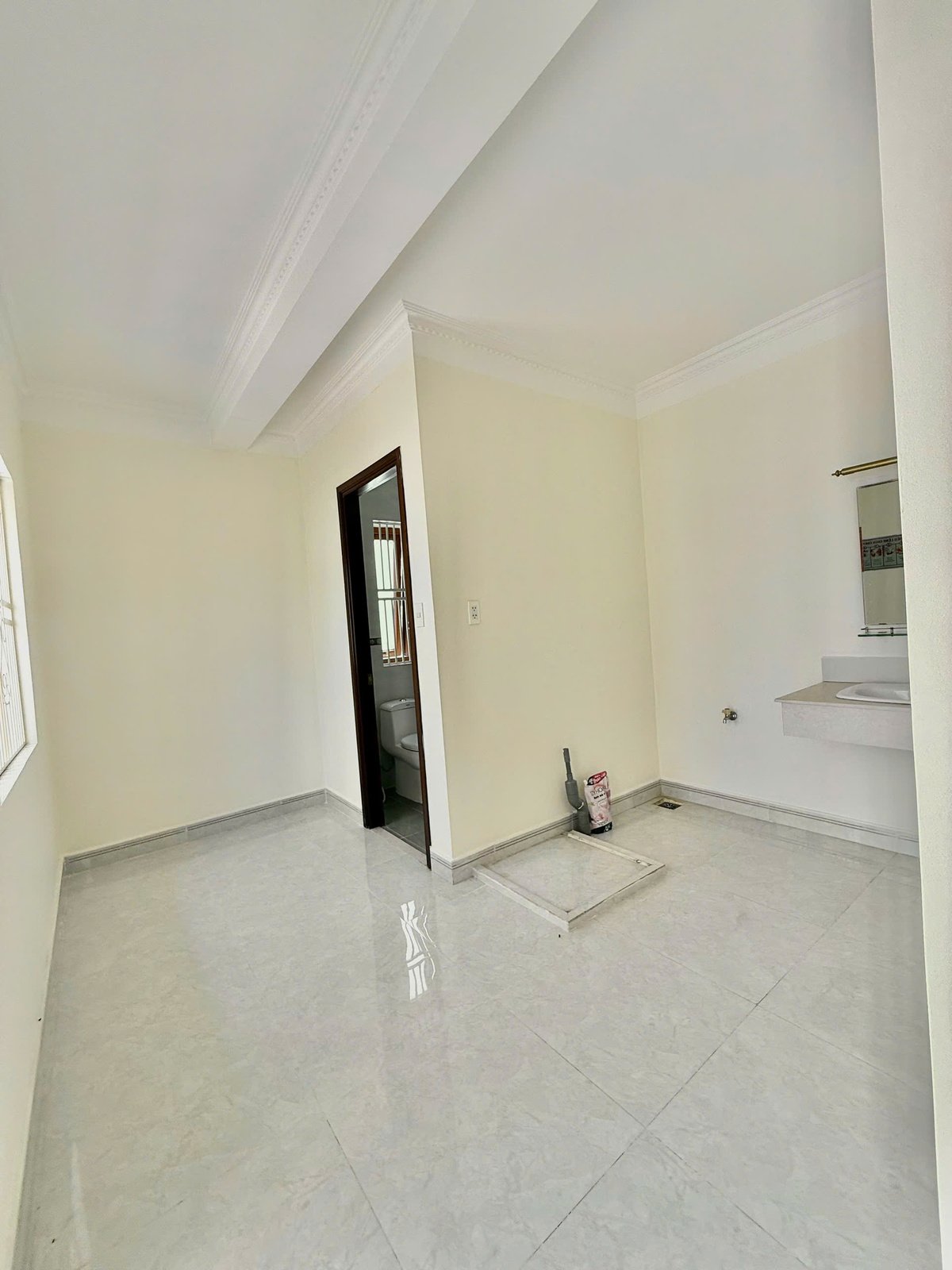 NHÀ PHỐ 2 HAI MẶT TIỀN ĐƯỜNG THÂN VĂN NHIẾP 6,8x16 GIÁ 38 TỶ