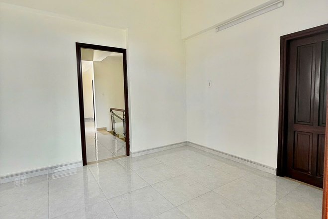 NHÀ PHỐ 2 HAI MẶT TIỀN ĐƯỜNG THÂN VĂN NHIẾP 6,8x16 GIÁ 38 TỶ