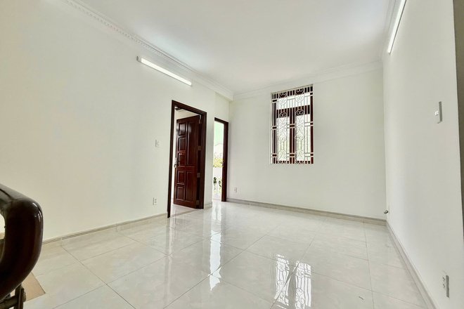 NHÀ PHỐ 2 HAI MẶT TIỀN ĐƯỜNG THÂN VĂN NHIẾP 6,8x16 GIÁ 38 TỶ