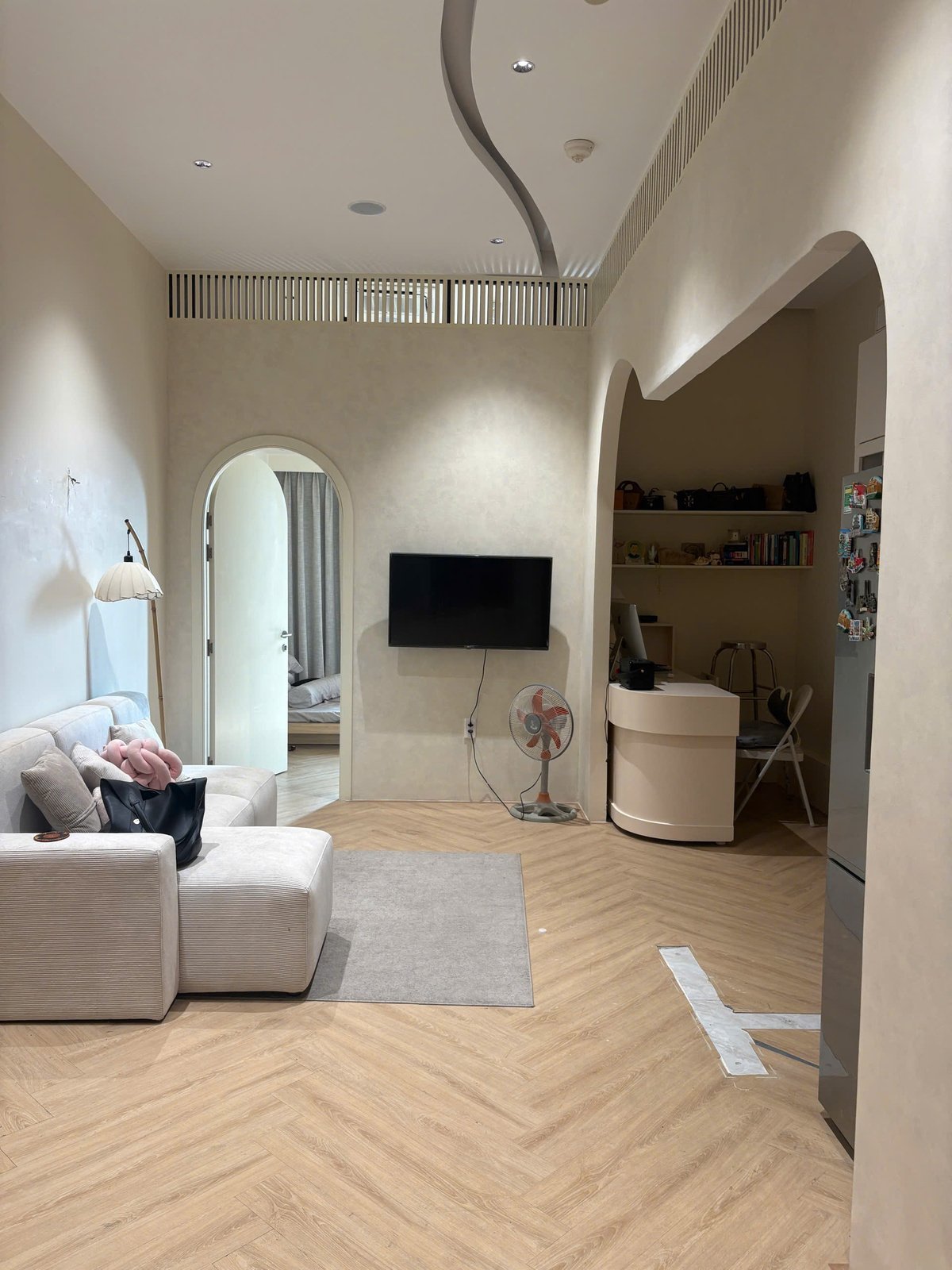 Bán Office The sun Avnêu 47 m2 giá 4 tỷ, sẵn sổ