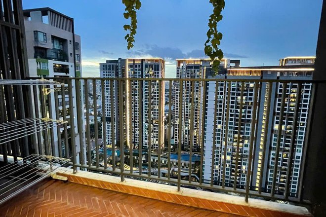 BÁN CĂN HỘ 2PN-82 M2 VISTA VERDE GIÁ 8.3 TỶ MR THUẬN