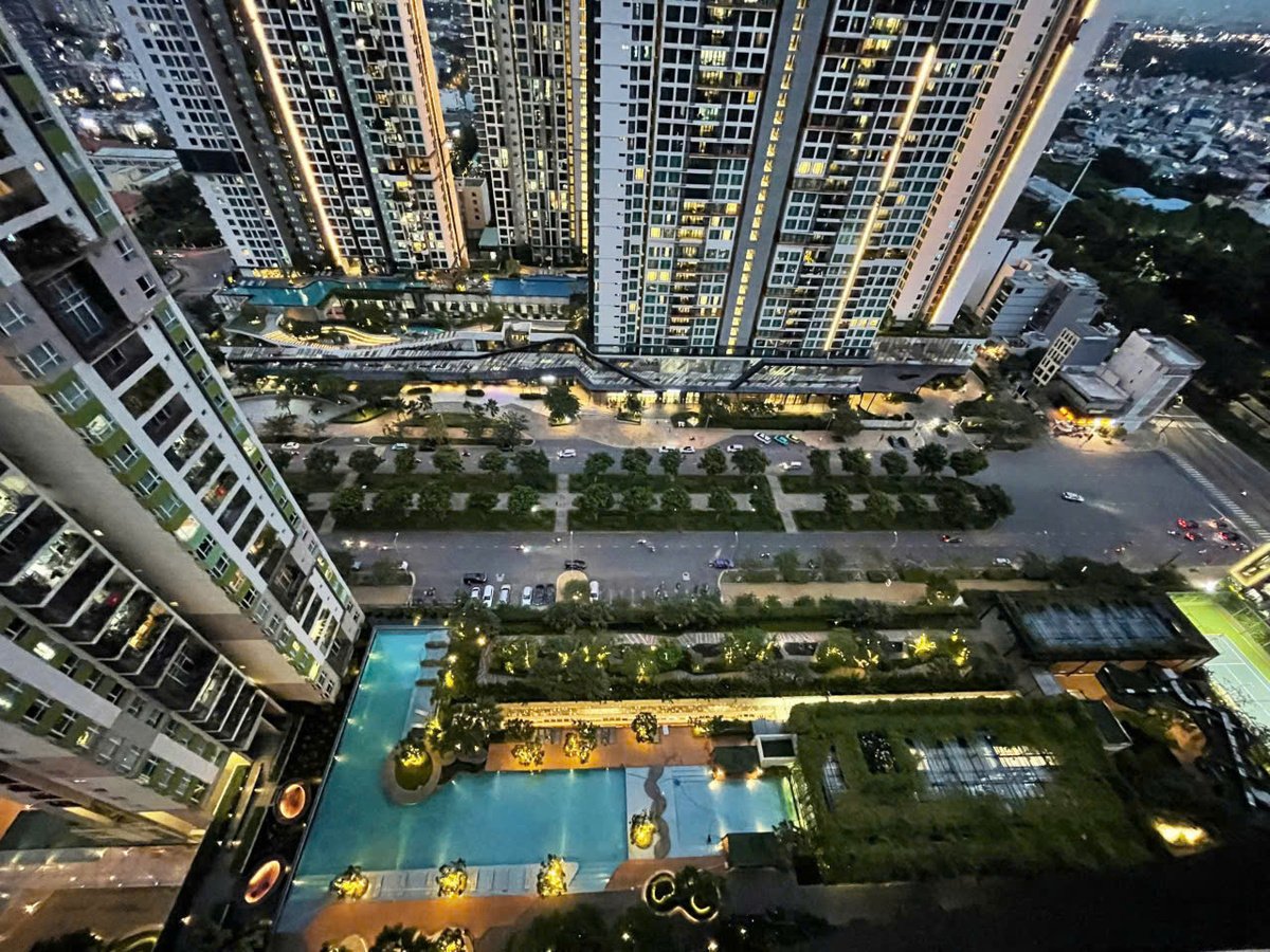 BÁN CĂN HỘ 2PN-82 M2 VISTA VERDE GIÁ 8.3 TỶ MR THUẬN