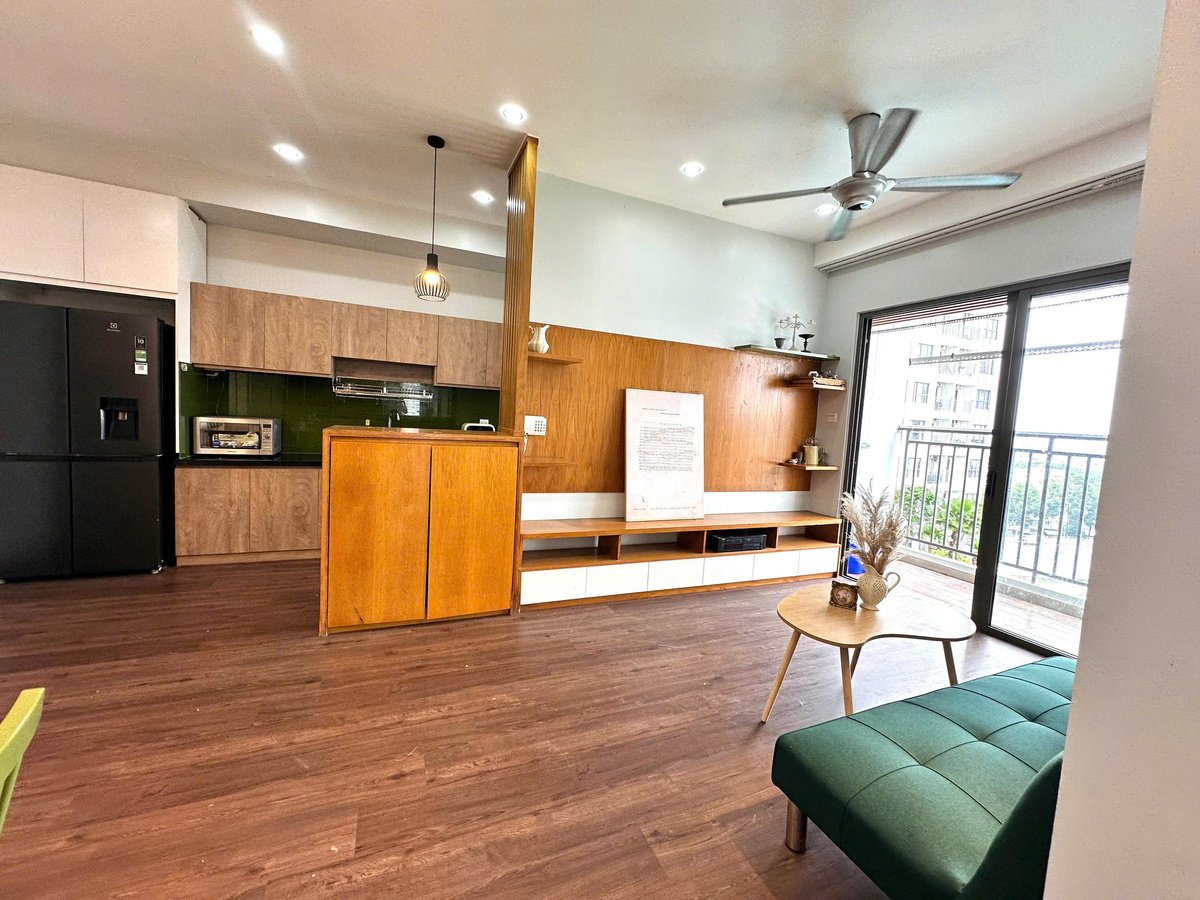 105 m2- 3PN, Tầng trung view sông cần bán giá 9.5 tỷ The sun