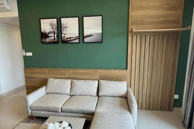 Cho thuê The Sun Avneue-96 m2 full nội thất, giá thuê 22 triệu/ tháng