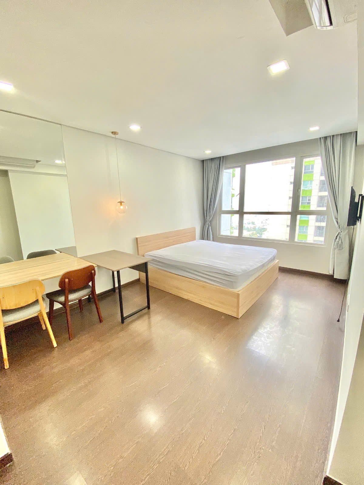 BÁN 2PN-90 M2 VISTA VERDE 8 TỶ XEM NHÀ 24/7