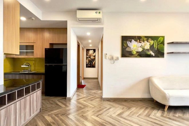 BÁN 3PN-96 M2 TẦNG TRUNG CÓ NỘI THẤT SẴN SỔ GIÁ 10 TỶ