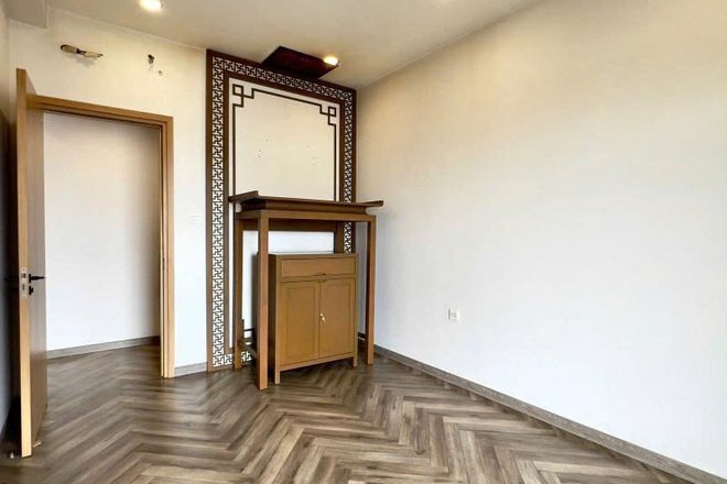 BÁN 3PN-96 M2 TẦNG TRUNG CÓ NỘI THẤT SẴN SỔ GIÁ 10 TỶ