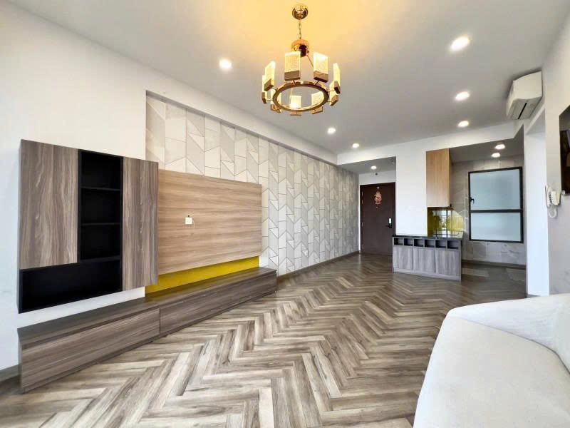 BÁN 3PN-96 M2 TẦNG TRUNG CÓ NỘI THẤT SẴN SỔ GIÁ 10 TỶ