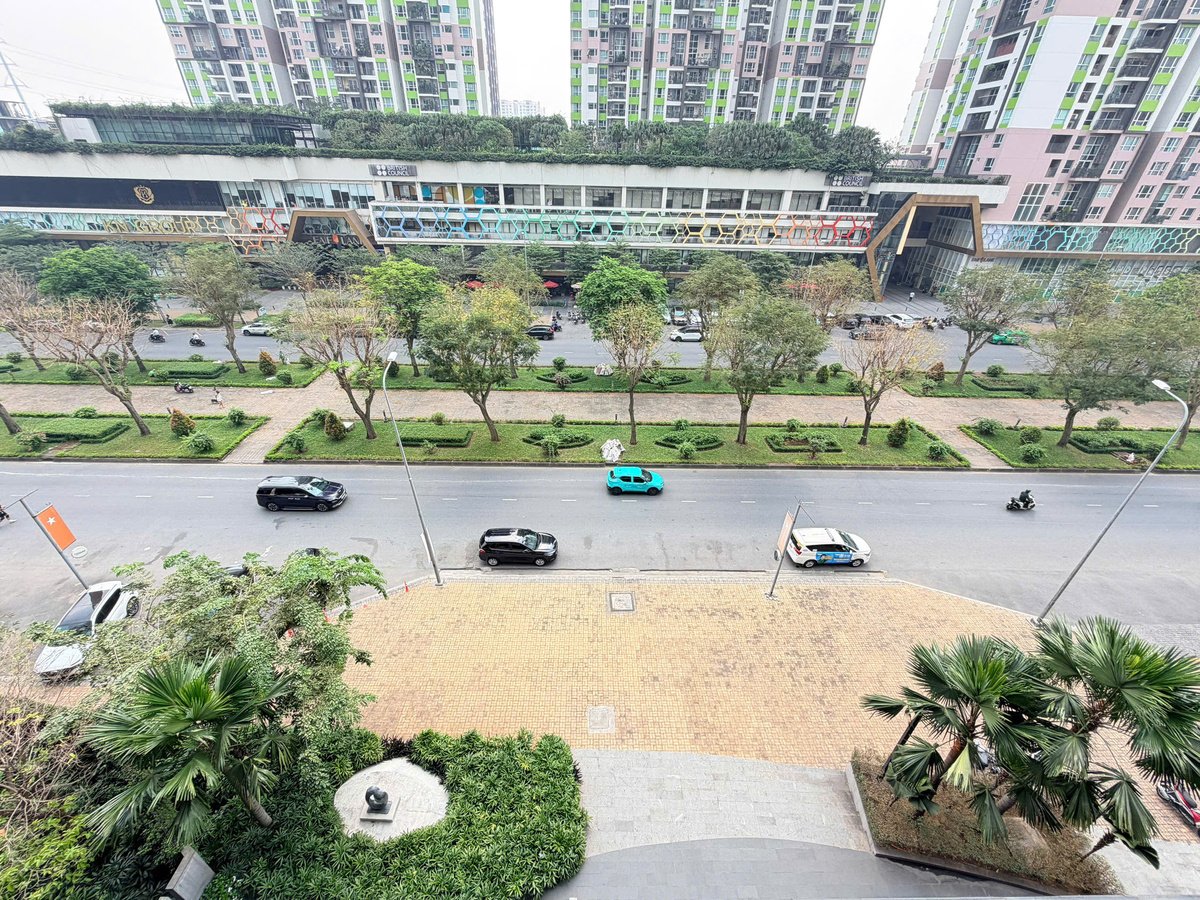 BÁN CĂN HỘ SÂN VƯỜN 4PN- FELIZ EN VISTA 210 M2 GIÁ 28 TỶ