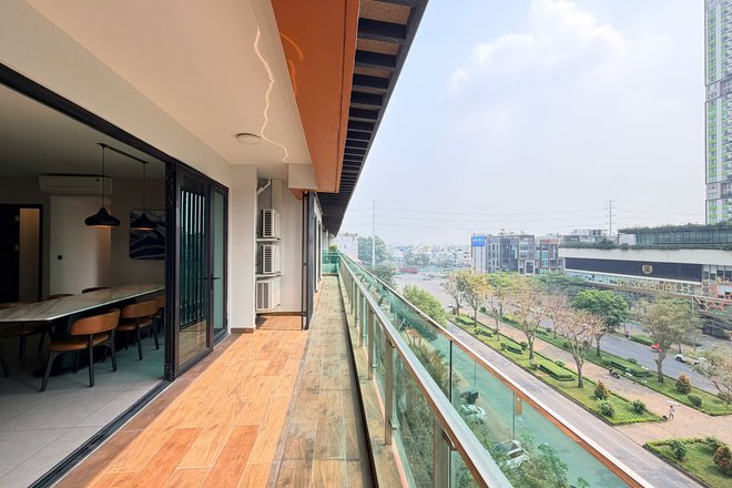 BÁN CĂN HỘ SÂN VƯỜN 4PN- FELIZ EN VISTA 210 M2 GIÁ 28 TỶ