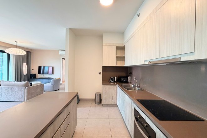 BÁN CĂN HỘ SÂN VƯỜN 4PN- FELIZ EN VISTA 210 M2 GIÁ 28 TỶ