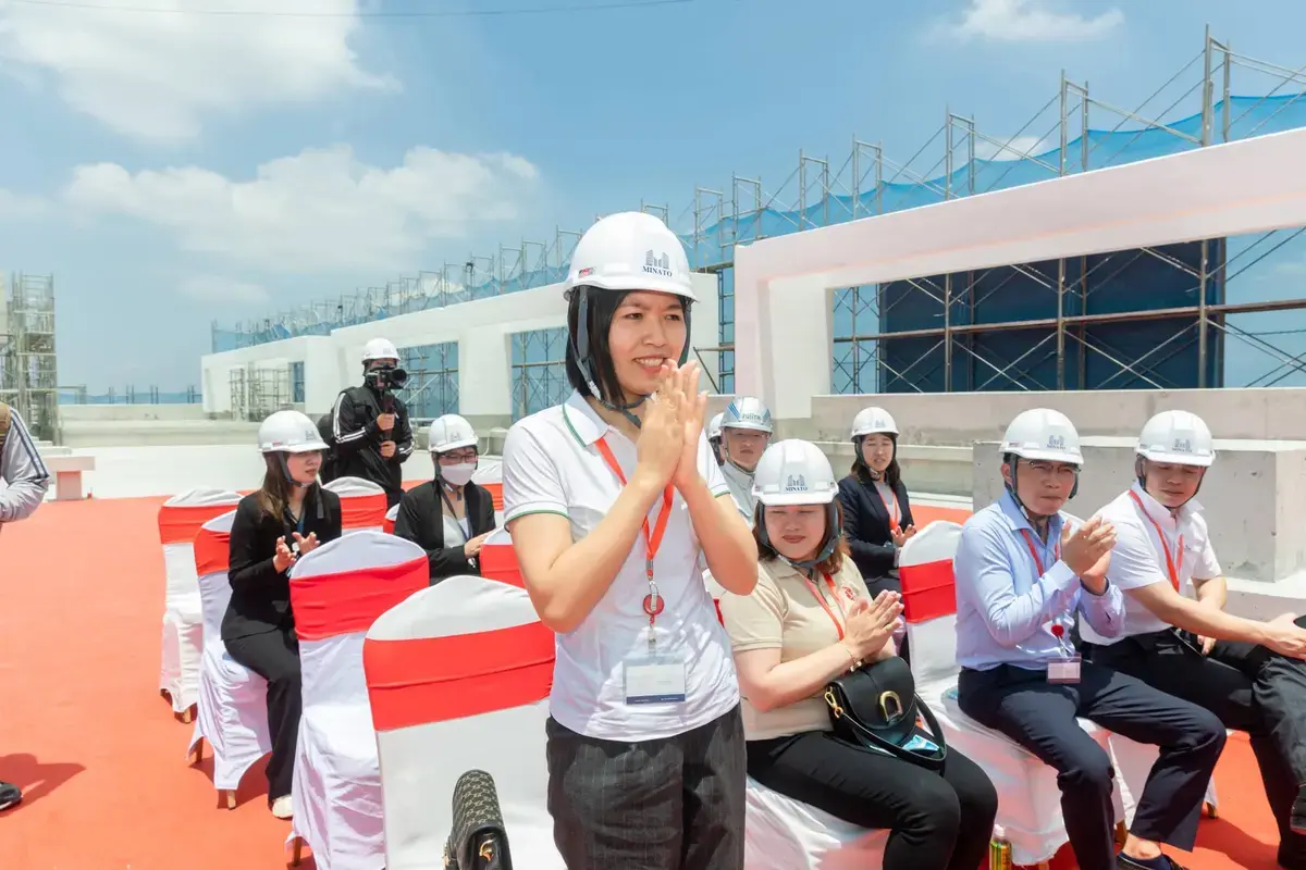 20-minato-5784nbf7d8435tyr