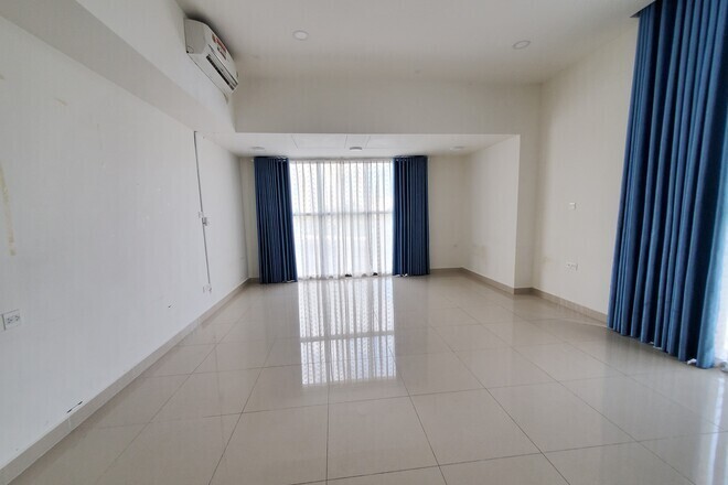 Bán Căn Officetel The Sun Avenue Giá 2 Tỷ - 44m2 Nội Thất Cơ Bản