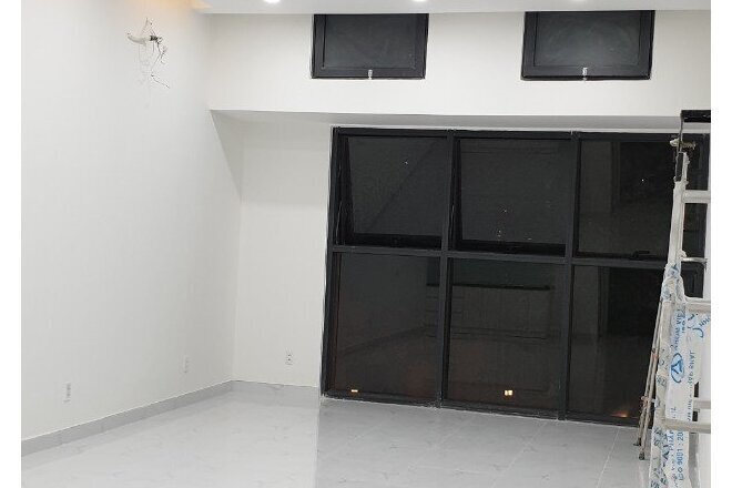 Cho Thuê The Sun Avenue Căn Văn Phòng 10 Triệu/Tháng - Nội Thất Cơ Bản Có Bếp 48m2