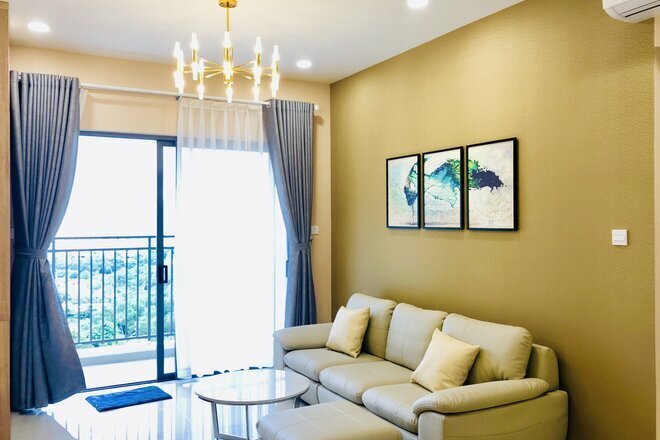 The Sun Avenue Bán Căn Hộ 90m2 View Landmark 81 Nội Thất Full - Ban Công Dài