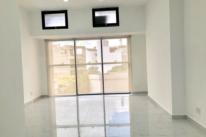 Bán Văn Phòng The Sun Avenue 4,150 Tỷ - Nội Thất Cơ Bản 50m2 Ánh Sáng Tốt