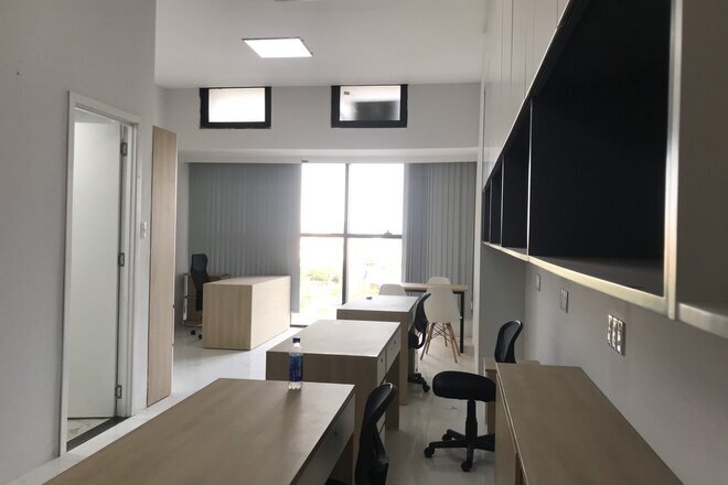 Cho Thuê Officetel The Sun Avenue Giá 13 Triệu Có bàn ghế làm việc - Diện tích 44m2