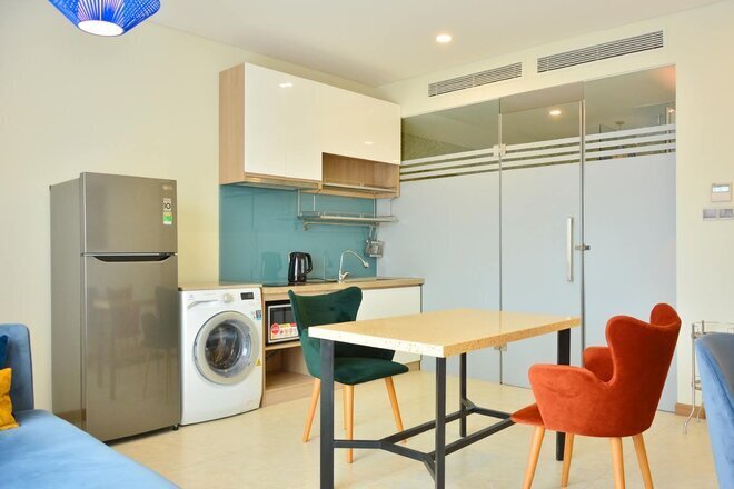 Cho thuê căn hộ 1 Phòng ngủ Đầy đủ nội thất - Khu căn hộ dịch vụ cách The Sun Avenue 2 phút đi bộ