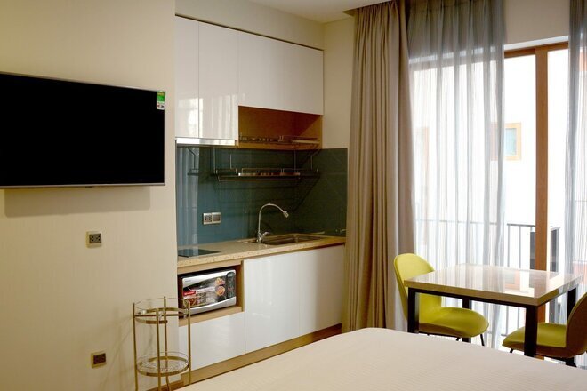 Cho thuê căn hộ Studio Đầy đủ nội thất - Khu căn hộ dịch vụ cách The Sun Avenue 2 phút đi bộ