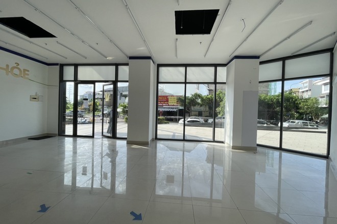 Cho Thuê Shophouse The Sun Avenue giá Chỉ 35 Triệu - 65m2 Hoàn Thiện Cơ Bản - Có WC riêng