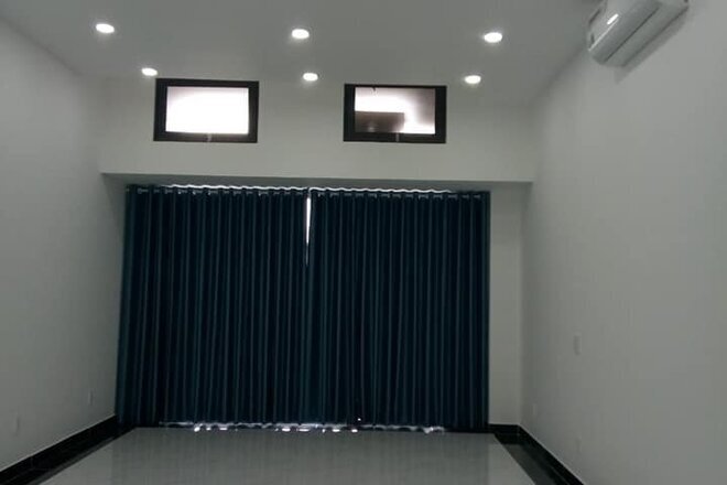 Cho Thuê Offcetel The Sun Avenue Giá 10 Triệu - 40m2 Văn Phòng Vuông Vức