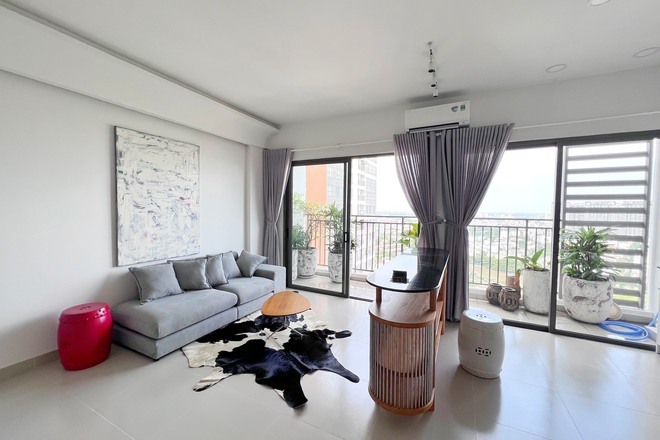 Cho Thuê Căn hộ 1 Phòng ngủ diện tích lớn nhất The Sun Avenue 75m2 - Nội thất hiện đại