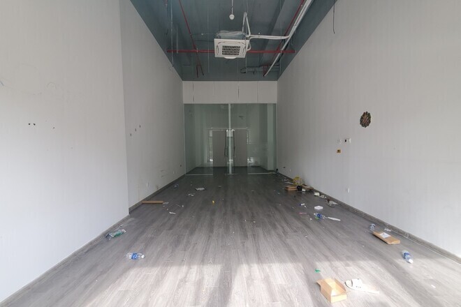 Cho Thuê Shophouse The Sun Avenue giá Chỉ 25 Triệu - 56m2 Hoàn Thiện Cơ Bản - Có WC riêng