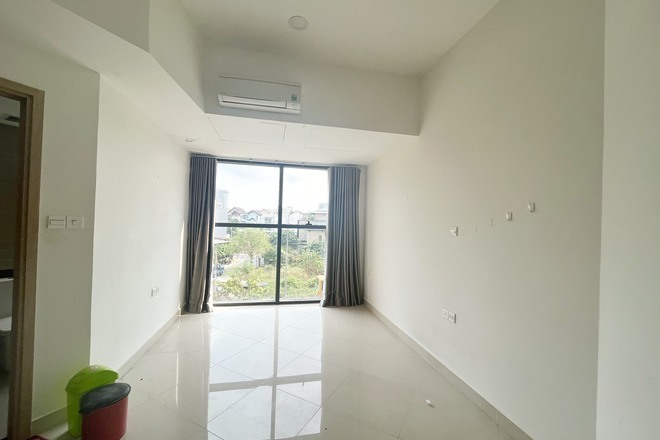 Văn Phòng The Sun Avenue Cho Thuê 9 Triệu 38m2 Nội Thất Cơ Bản Có Bếp