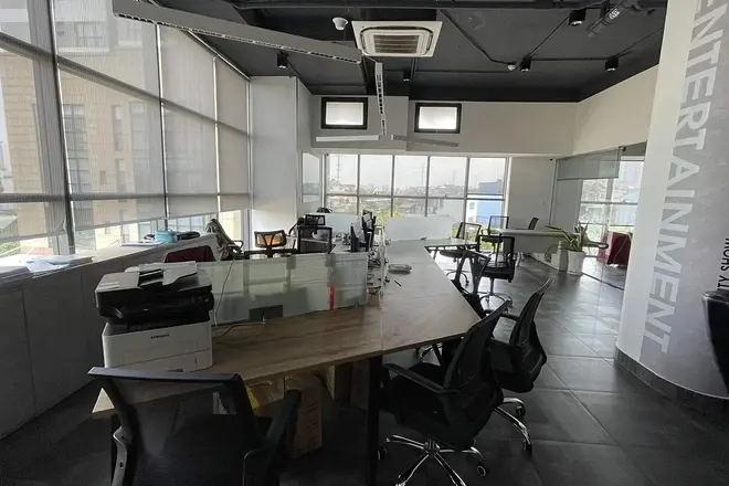 Cho Thuê Văn Phòng The Sun Avenue 90m2 Giá 25 Triệu Full Nội Thất Văn Phòng