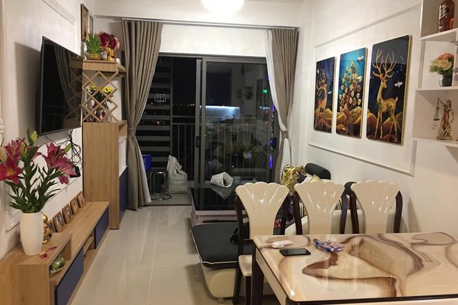 Căn hộ 2 Phòng Ngủ Full Nội Thất Cần Cho Thuê The Sun Avenue Giá 16,5 Triệu