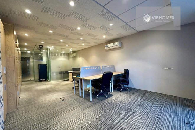 Officetel The Sun Avenue Cho Thuê - Thiết Kế Có Sẵn Ít Bàn Ghế
