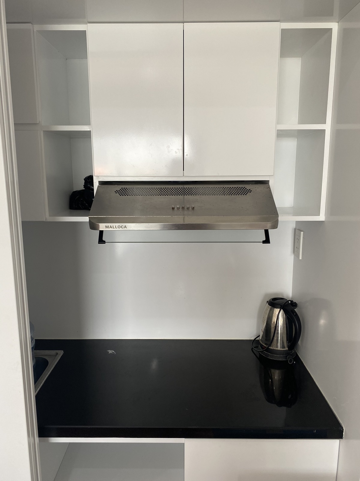 Cho Thuê Officete The Sun Avenue Có Sẵn Nội Thất Văn Phòng Giá 11 Triệu/ Tháng Bao Phí - 44m2