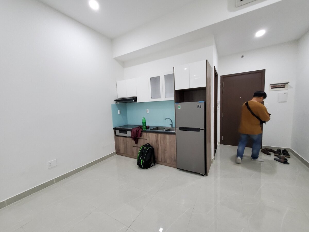 Cho Thuê Văn Phòng The Sun Avenue Nội Thất Cơ Bản Có Bếp Giá 13 Triệu - 48m2