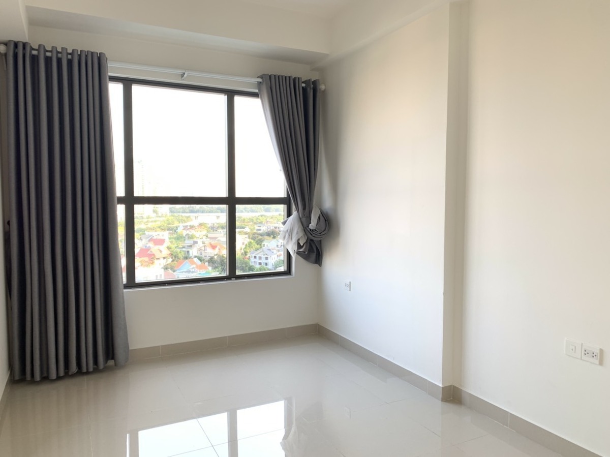 Chủ Nhà Cần Bán Gấp Căn Officetel Giá 4,1 tỷ Bao Thuế Phí - Có 1 Phòng Riêng