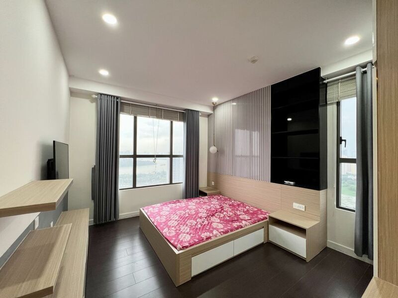 Cho Thuê The Sun Avenue 20 Triệu Diện Tích Rộng 96m2 - View Triệu Đô Đón Gió Thoáng Mát