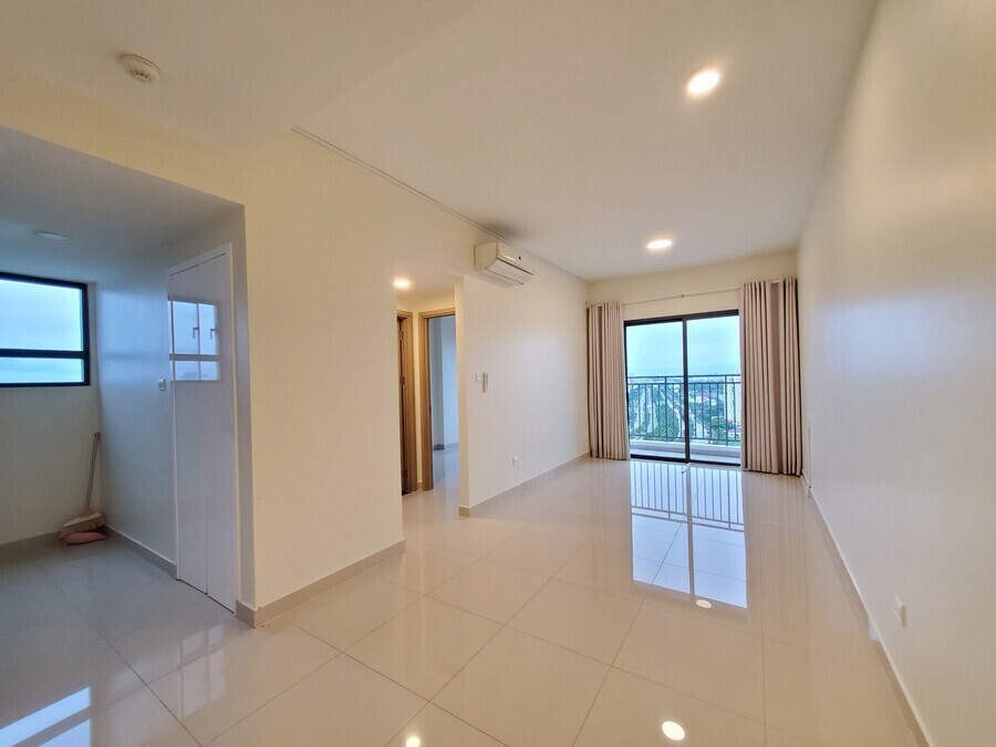 Cho Thuê Officetel The Sun Avenue 11 Triệu/Tháng – 51m2 Nội Thất Cơ Bản - Có phòng riêng cho giám đốc