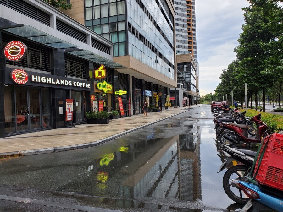 Cho Thuê Studio Full Nội Thất 31m2 The Sun Avenue Giá 11,5 - Diện Tích 35m2