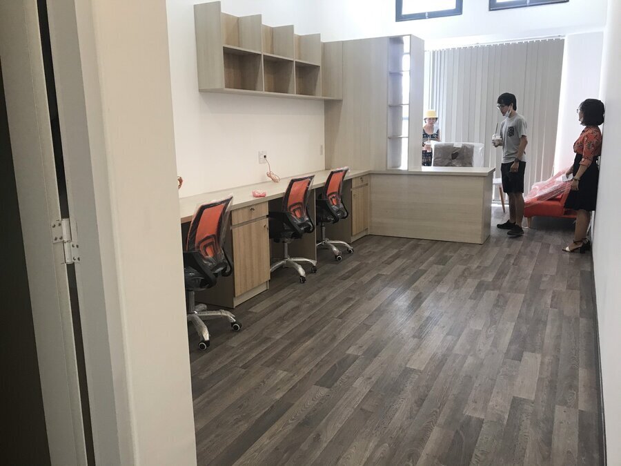 Chuyển Nhượng Văn Phòng The Sun Avenue 2,650 Tỷ 34m2 Lót Sàn Gỗ Đẹp