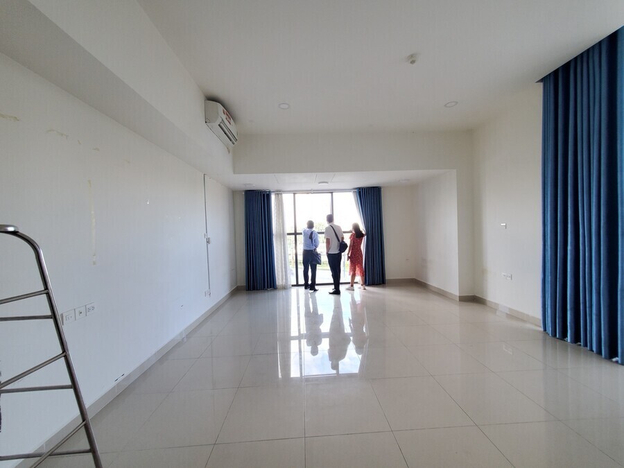 Bán Căn Officetel The Sun Avenue Giá 2 Tỷ - 44m2 Nội Thất Cơ Bản