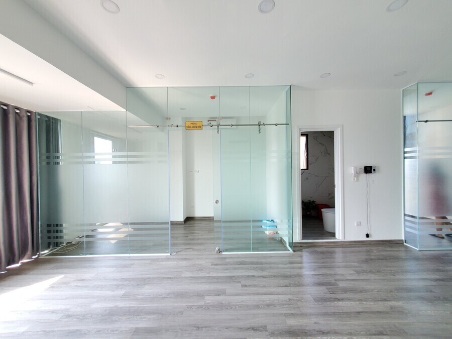 Văn Phòng The Sun Avenue 13,5 Triệu Diện Tích 55m2 - Có 2 Phòng Riêng