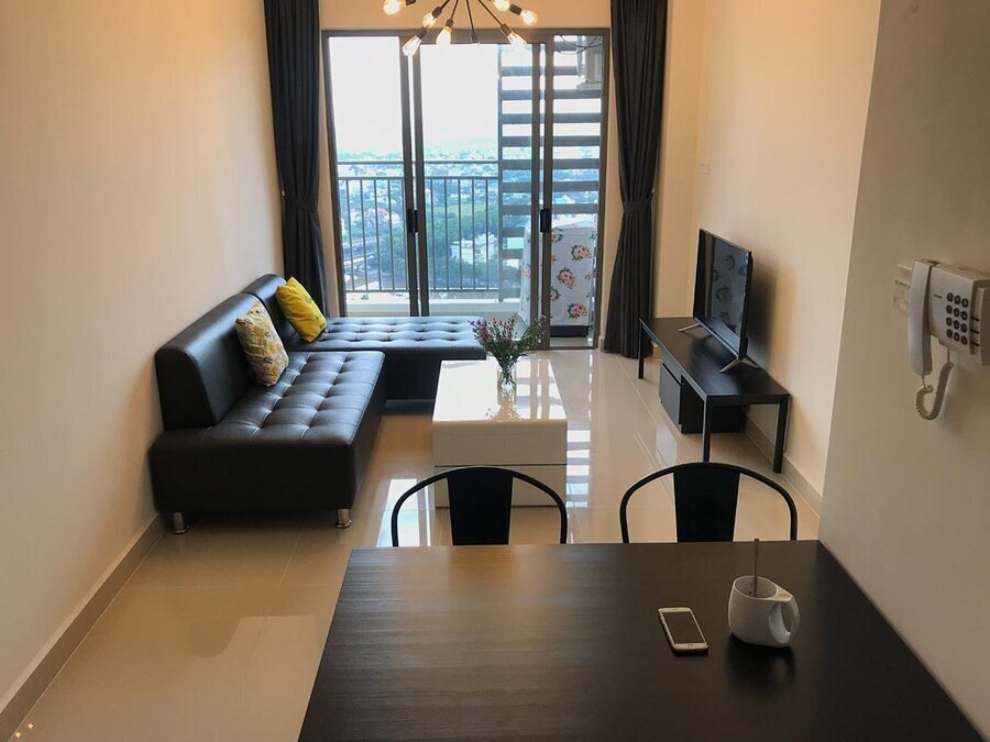 Bán Nhanh Căn Hộ 1 Phòng Ngủ + 1 Giá 5,6 tỷ, View Sông Yên Tĩnh