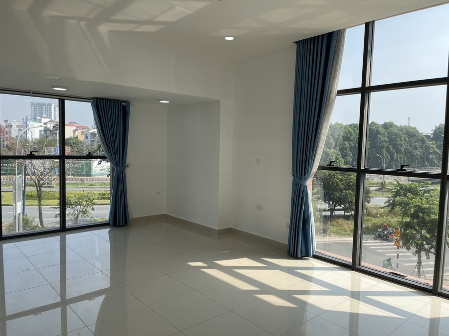 Bán Căn Officetel The Sun Avenue Giá 2 Tỷ - 44m2 Nội Thất Cơ Bản