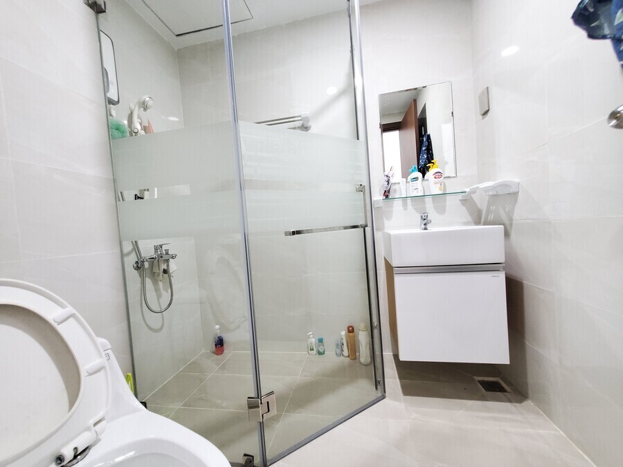 Cho Thuê Căn Hộ Studio 35m2 Giá 10 Triệu Đầy Đủ Nội Thất - Có Ngăn Sẵn Phòng Ngủ Riêng