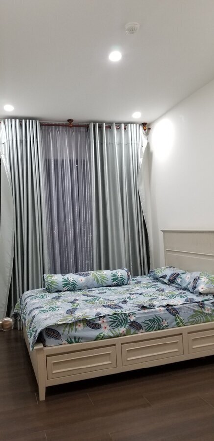 Cho Thuê Căn Hộ The Sun Avenue 75m2 - 18 Triệu Nội Thất Đầy Đủ Tầng Cao View Thoáng