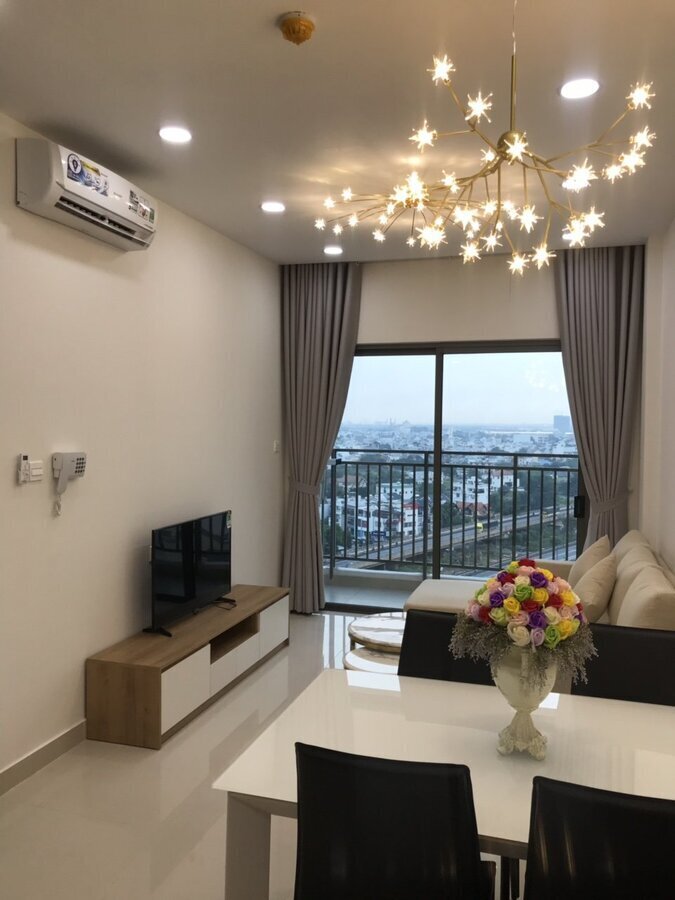 Cho Thuê Căn hộ 2 Phòng Ngủ Chung Cư The Sun Avenue Giá 17 Triệu Bao Phí - 75m2 Nội thất đẹp