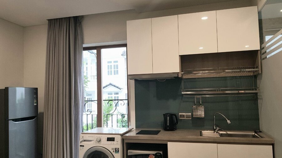 Cho thuê căn hộ 1 Phòng ngủ Đầy đủ nội thất - Khu căn hộ dịch vụ cách The Sun Avenue 2 phút đi bộ