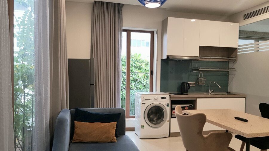 Cho thuê căn hộ 1 Phòng ngủ Đầy đủ nội thất - Khu căn hộ dịch vụ cách The Sun Avenue 2 phút đi bộ