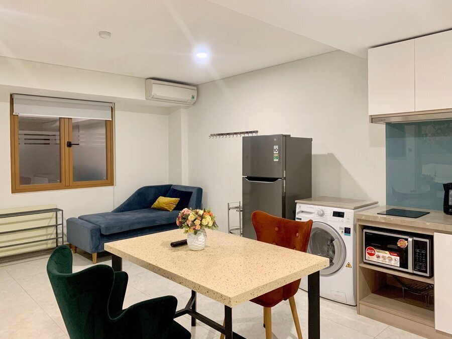 Cho thuê căn hộ 1 Phòng ngủ Đầy đủ nội thất - Khu căn hộ dịch vụ cách The Sun Avenue 2 phút đi bộ