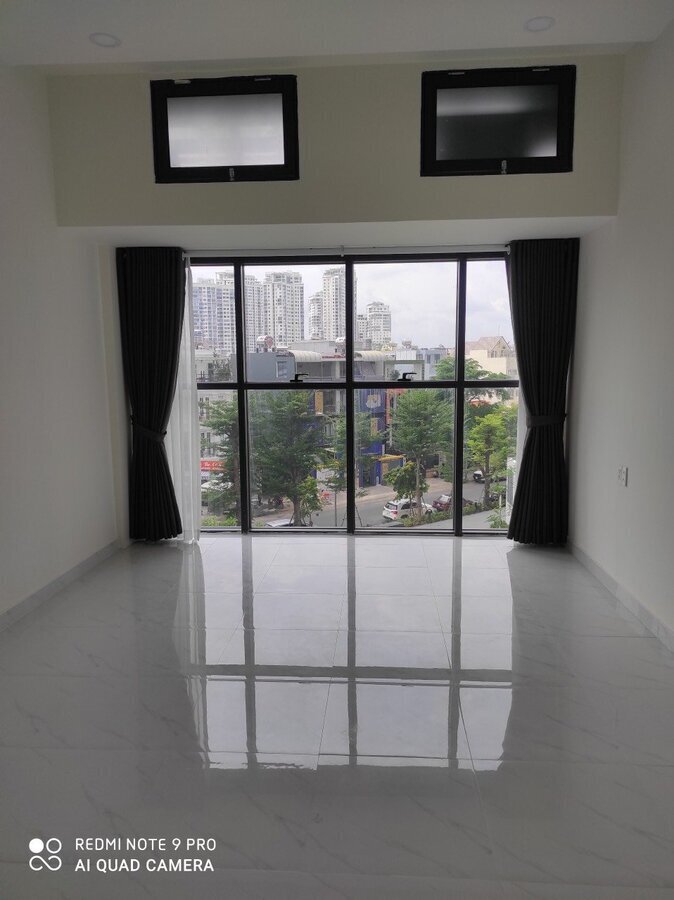 Cho Thuê Officetel The Sun Avenue Giá 9 Triệu Nội Thất Cơ Bản, có bếp - Diện tích 37m2