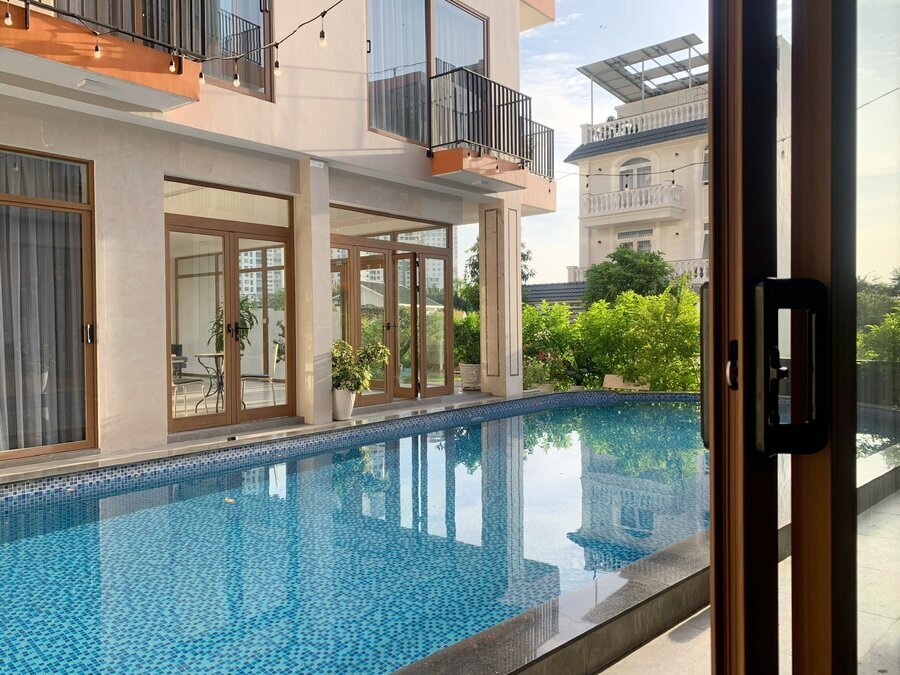 Cho thuê căn hộ Studio Đầy đủ nội thất - Khu căn hộ dịch vụ cách The Sun Avenue 2 phút đi bộ